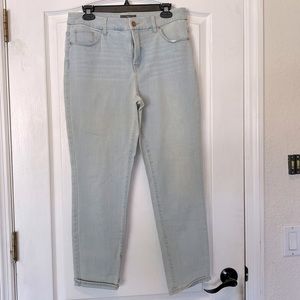 So Slimming Crop Stretch Ankle Jeans Light Wash Denim Tapered Leg Pants